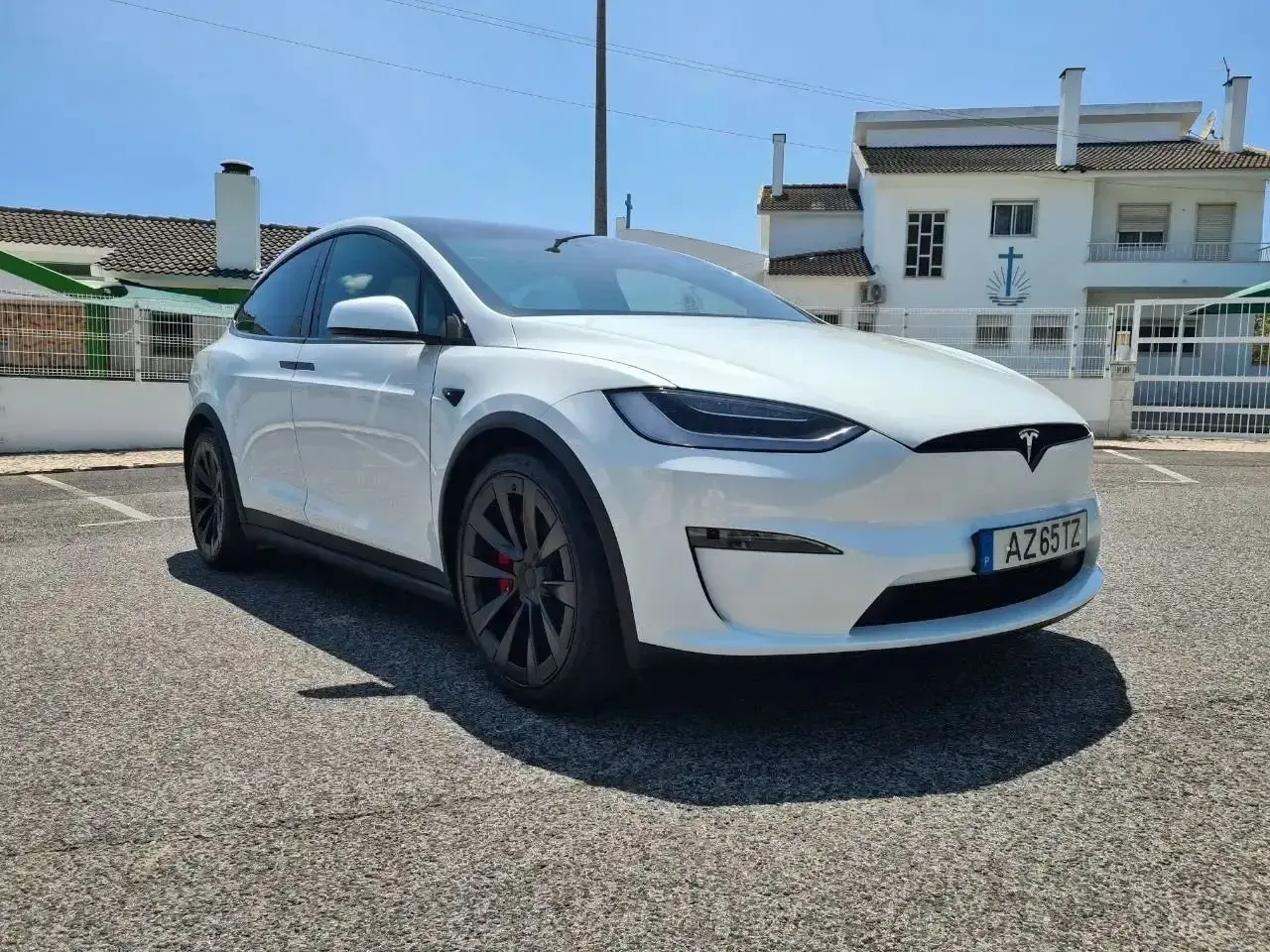2023 - Plaid AWD - Blanco