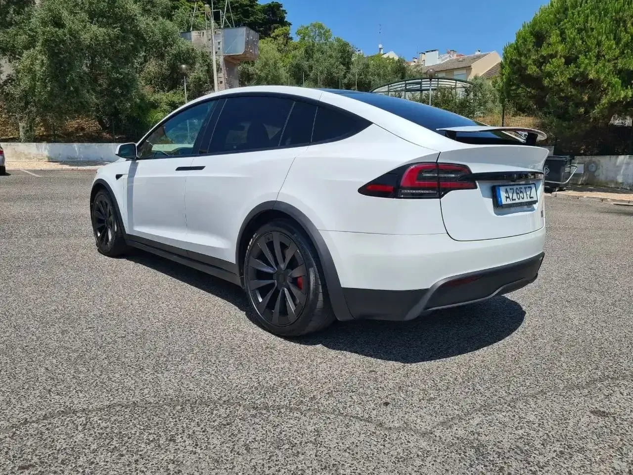 2023 - Plaid AWD - Blanco